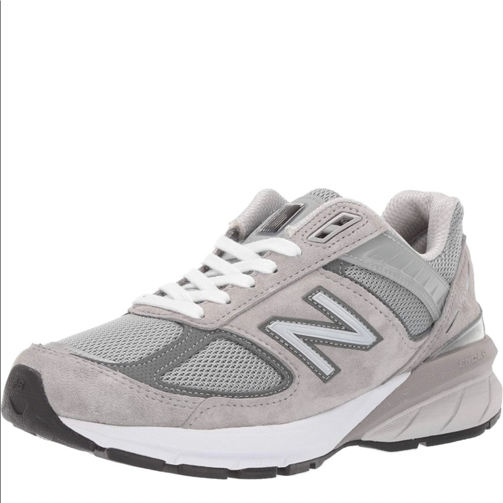 New Balance Women's Made in US 990 V5 Sneaker size 8 nwt new never used